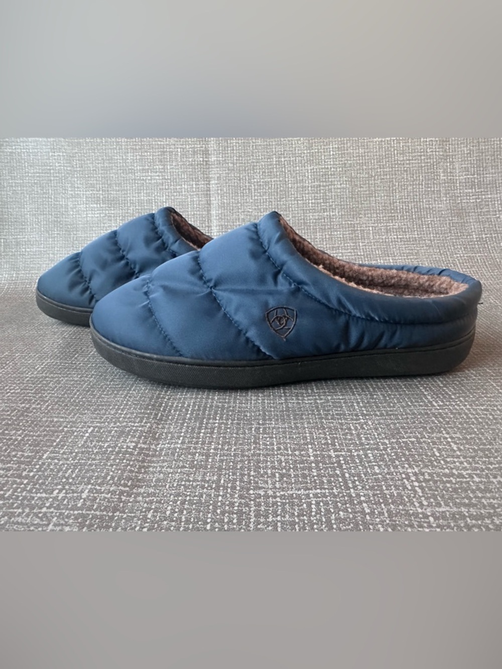 Ariat Men's Crius Clog Slipper - Navy size 12 Men’s